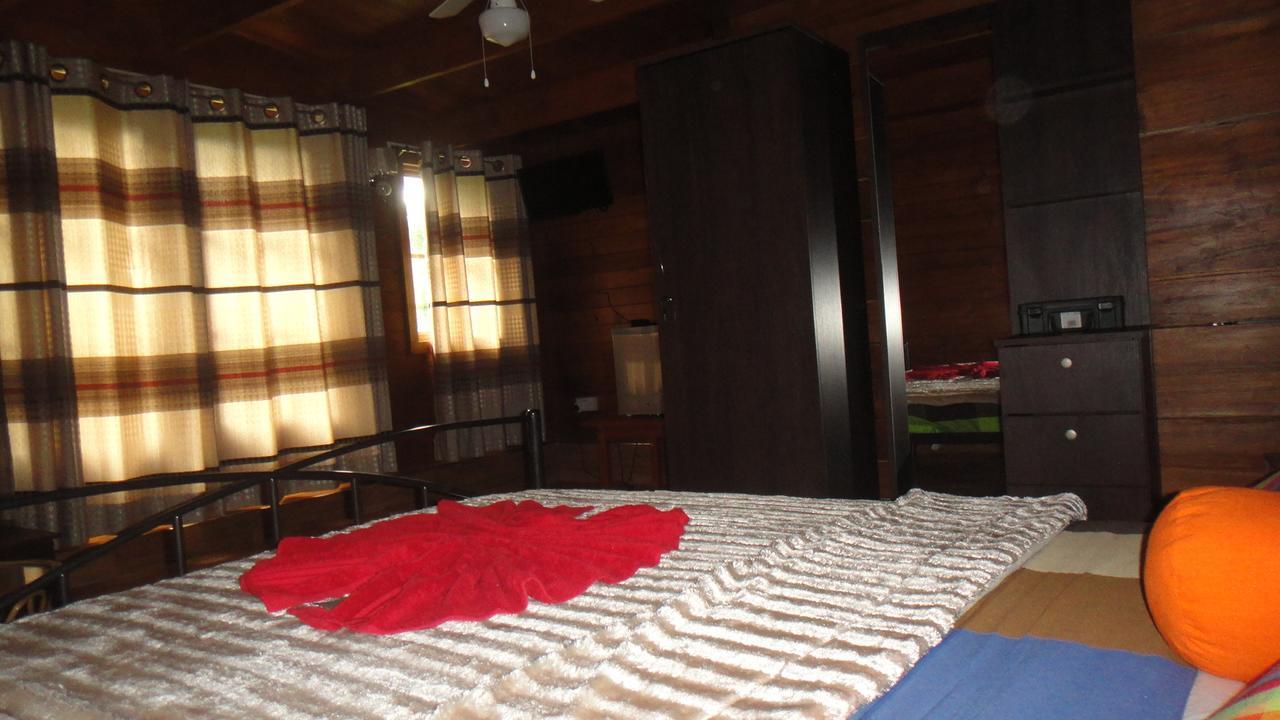 Ma Oya Retreat Pinnawala פינאוואלה מראה חיצוני תמונה
